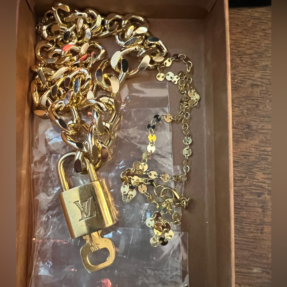Louis Vuitton Padlock & Key w/ Mirror Link Sparkle Dainty Chain & Chunky Chain
